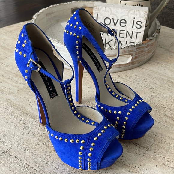 Steven By Steve Madden Shoes - STEVEN Steve Madden ASTRRO Blue Gold Studded Leather Suede Stiletto heel Sz 8.5